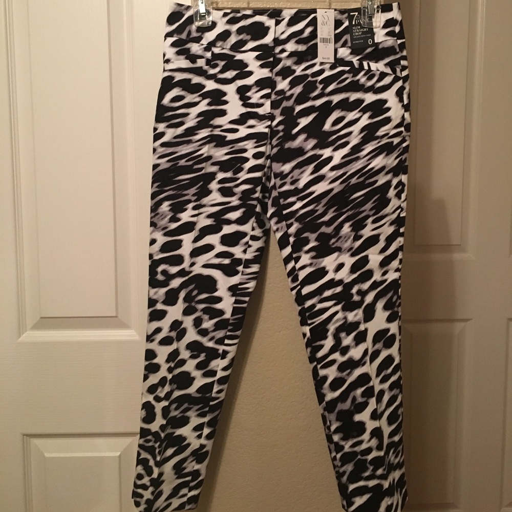 New York & Company Cropped Pants